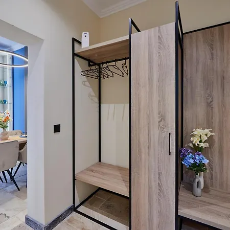 Florance Luxury In Apartment