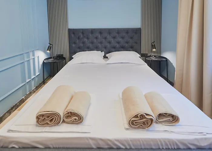 Florance Luxury In * Несебър